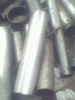 10#無(wú)縫鋼管 聊城鋼管廠(chǎng)大量庫存